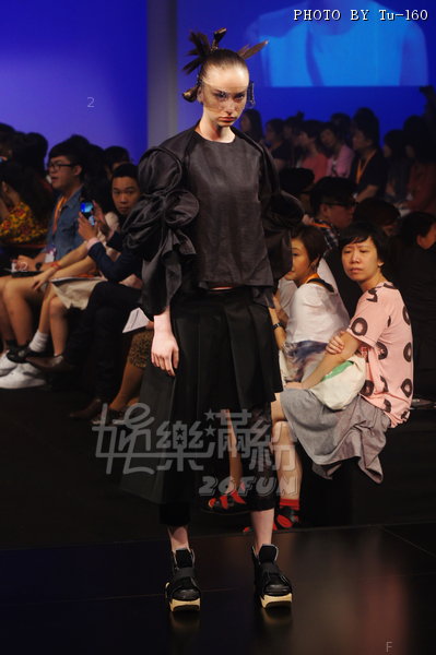 HKFW2013SS-d1m1_009.JPG