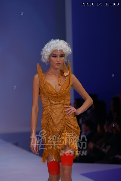 HKFW2010-D3M3_132.jpg