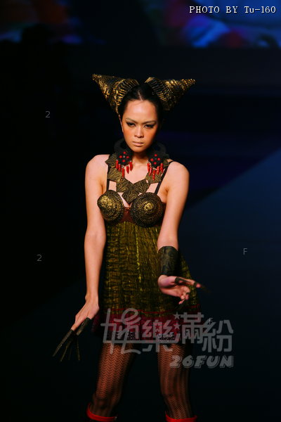 HKFW2011W-D1M2_027.jpg