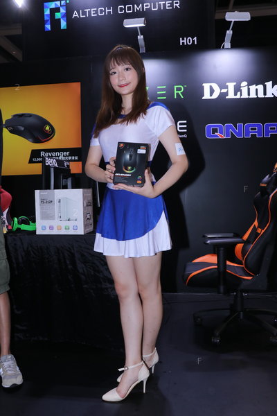 HKCCF-1708-Razer_14.JPG