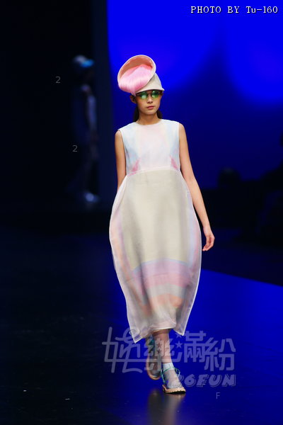 HKFW2011W-YDC_112.jpg