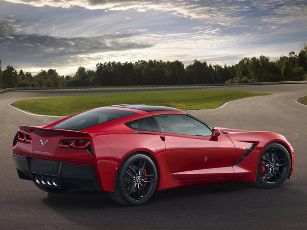 chevrolet_corvette-stingray-c7-2014_r15_jpg.jpg