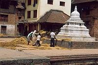 Bhaktapur 街頭.jpg