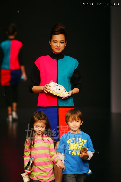 HKFW2011W-D1M3_010.jpg