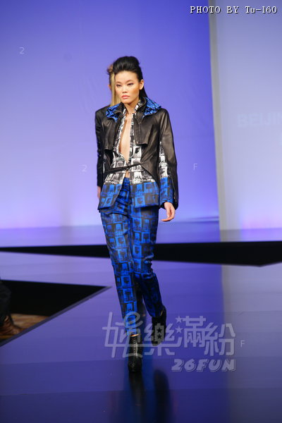 HKFW2012SS-D1m3_224.JPG