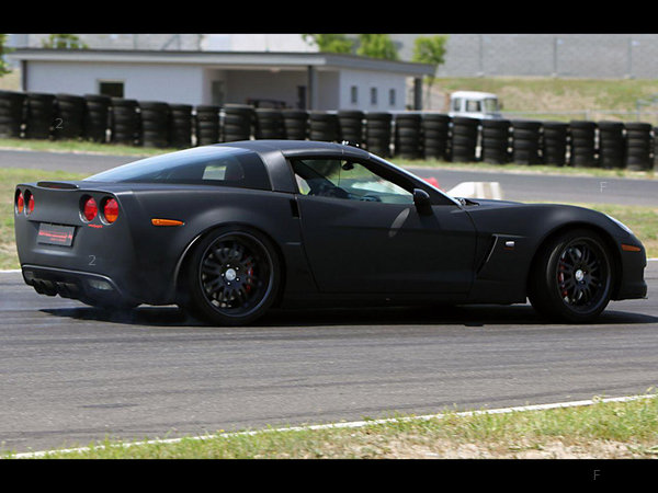 chevrolet_corvette-z06-by-romeo-ferraris-2010_r9.jpg