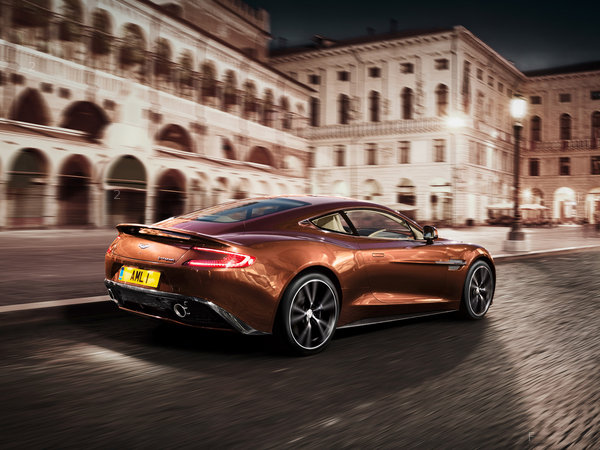 astonmartin_am-310-vanquish-2012_r9_jpg.jpg