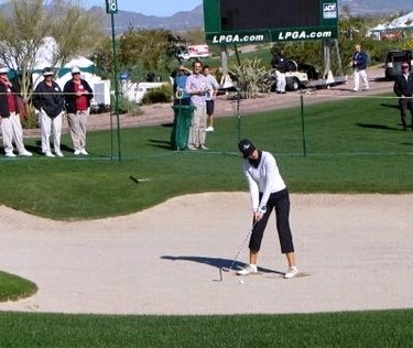 michelle_wie_05_safeway_3.jpg