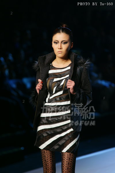 HKFW12FW-D1L1_014.jpg