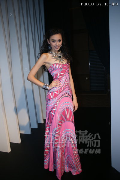 HKFW2010S-D1M1_137.jpg