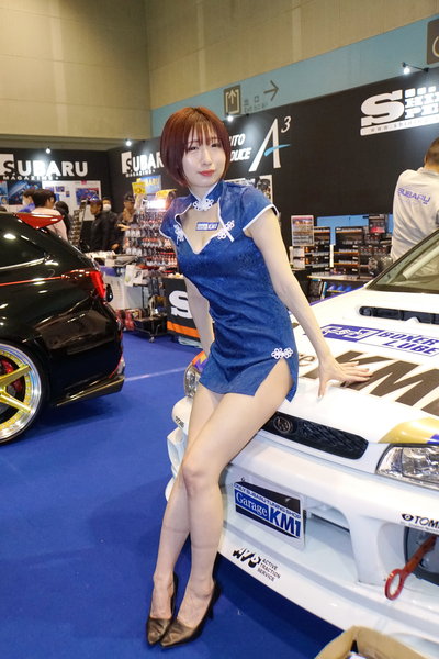 Osaka-CarShow-2002-Subaru_08.JPG