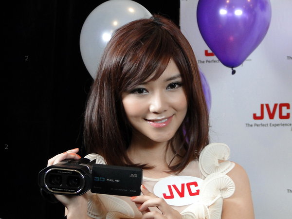 JVC-PR1103_M02-q.jpg