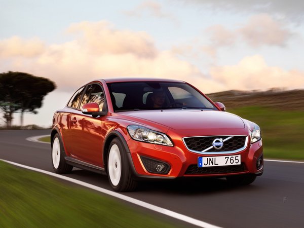 volvo_c30-2010_m7.jpg