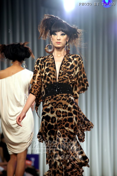 HKFW2010S-D2M1_065.jpg