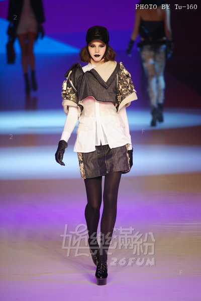 HKFW12FW-D2G1_020.jpg