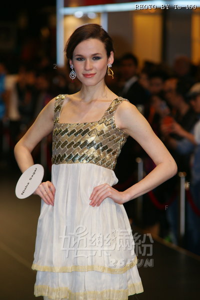 HKFW12FW-D2B1_060.jpg