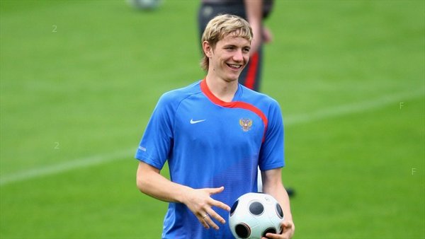 Russia forward Roman Pavlyuchenko.jpg