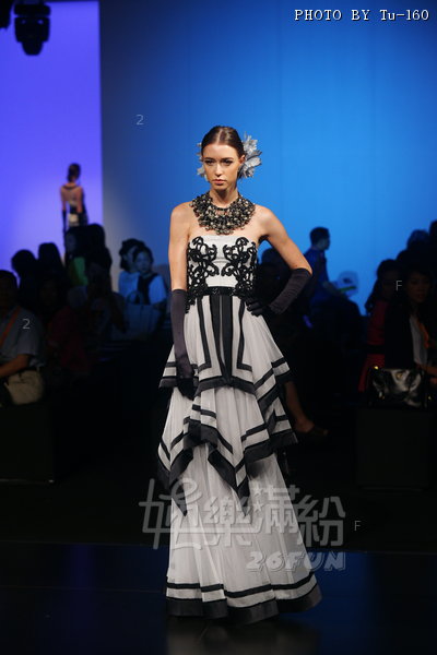 HKFW2013SS-d3m1_084.jpg