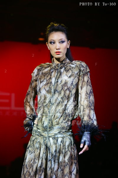 HKFW2011W-D3M1_048.jpg