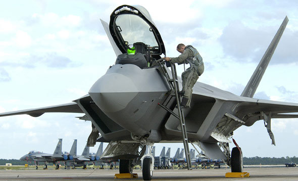 F-22 008.jpg