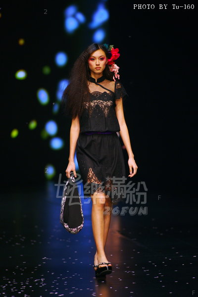 HKFW2011W-D1G1_006.jpg