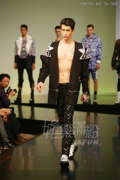 HKFW2012SS-D1m3_285.JPG