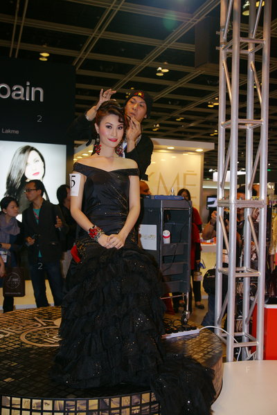 COSMOPROFAsia11-_b65.jpg