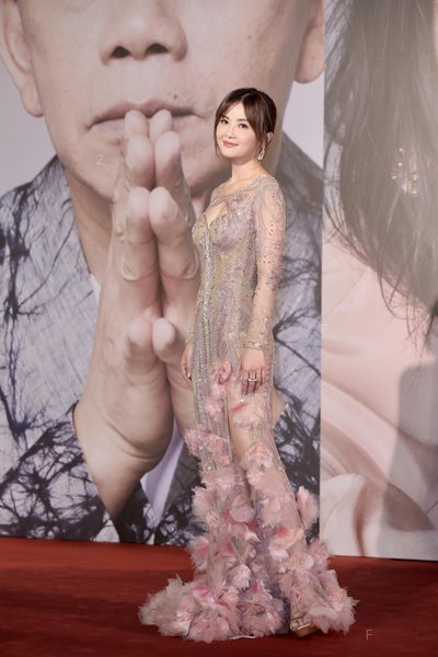 2019-hkfa-charlene-choi.jpg