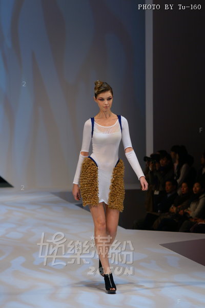 HKFW2010-D3M3_040.jpg