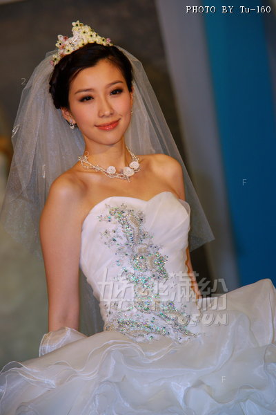 Wedd-1111d2f_18.jpg