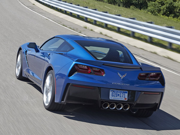 chevrolet_corvette-stingray-c7-2014_r28_jpg.jpg