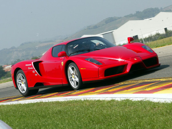 ferrari_enzo_m12[1].jpg