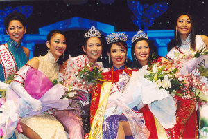 misschinatown2004court.jpg