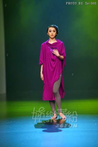 HKFW2011W-D3M4_018.jpg