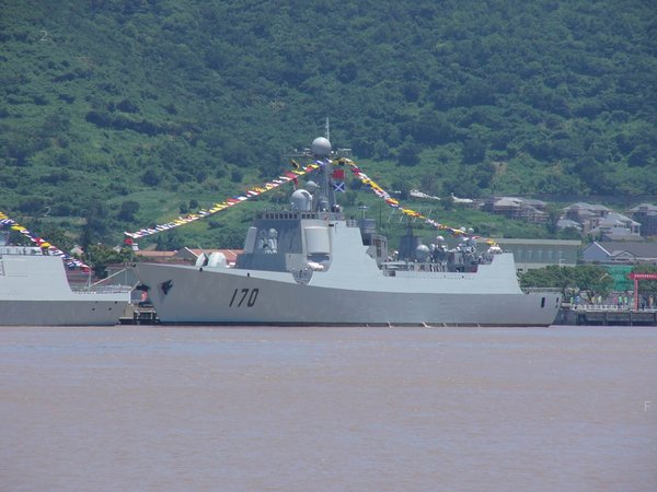 中華神盾艦013.jpg