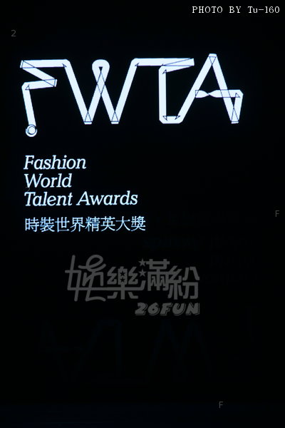 HKFW2010-D4M4_011.jpg