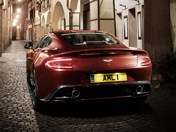 astonmartin_am-310-vanquish-2012_r20_jpg.jpg