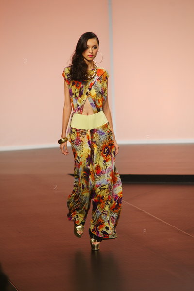 HKFW2011S-D2M2_180.jpg