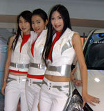 Car-Show-Models11.jpg