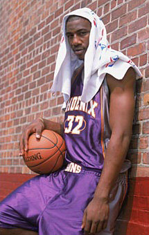 stoudemire_towel_220.jpg