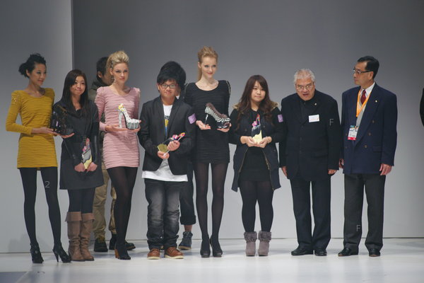 HKFW12FW-D1L2_45.jpg