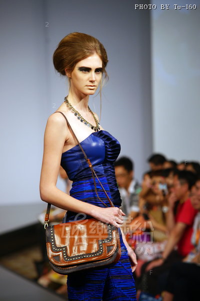 HKFW2012SS-D2m2_020.jpg