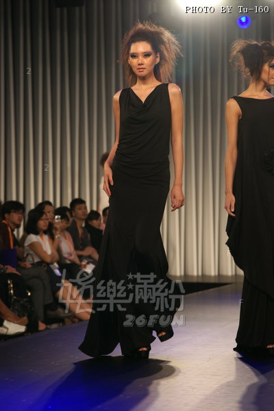 HKFW2010S-D2M1_131.jpg