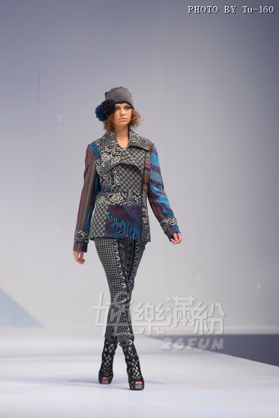 HKFW2010-D2M2_017.jpg