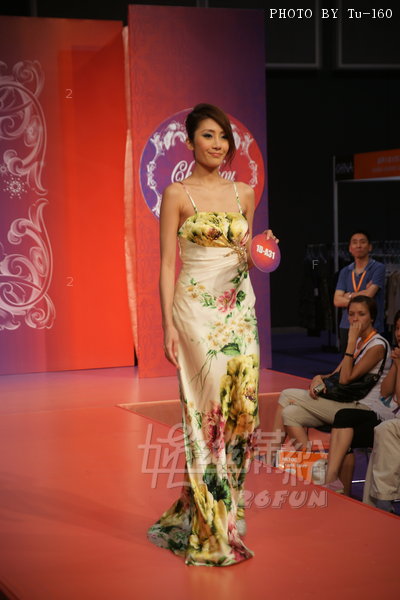 HKFW2010S-D3C2_09.jpg