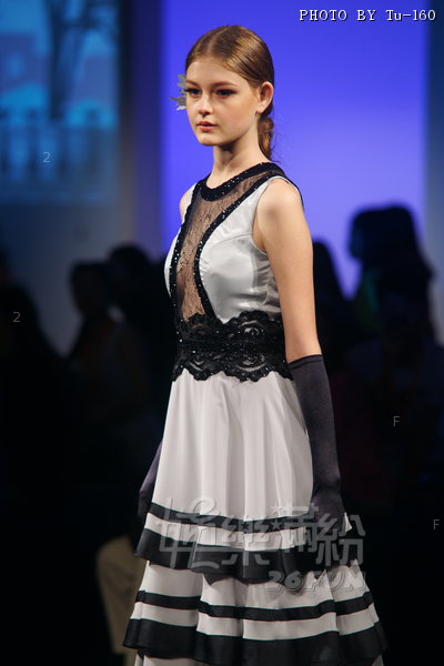 HKFW2013SS-d3m1_073.jpg