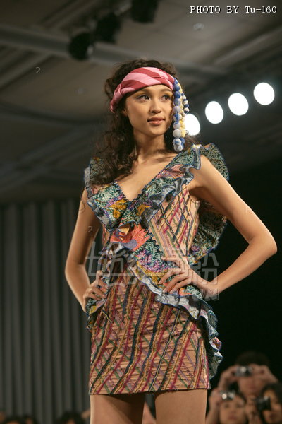 HKFW2010S-D1M1_022.jpg