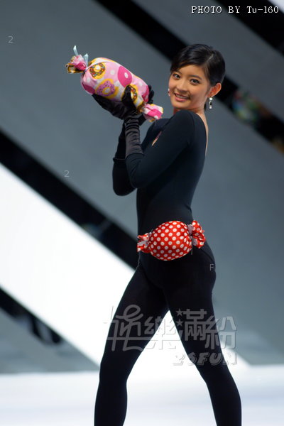 HKFW2010-D2M3_073.jpg