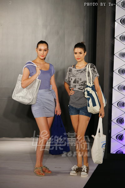 HKFW2011S-D1M1_045.jpg