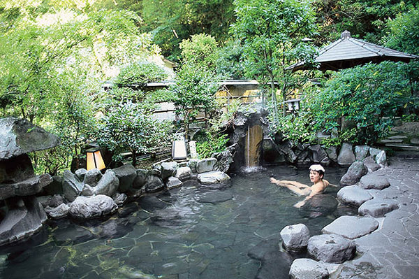 ETA379-ONSEN-10_koWXkPc7QkAZ.jpg